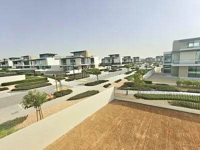 BCC Ready | Vastu | Large Plot | Agents Avoid
