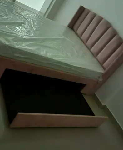 Modern Pink Upholstered Bed with Pull-out bed Bed size 180x200 and pullout 90x150