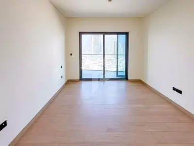 City Skyline View | Spacious Layout | High Floor