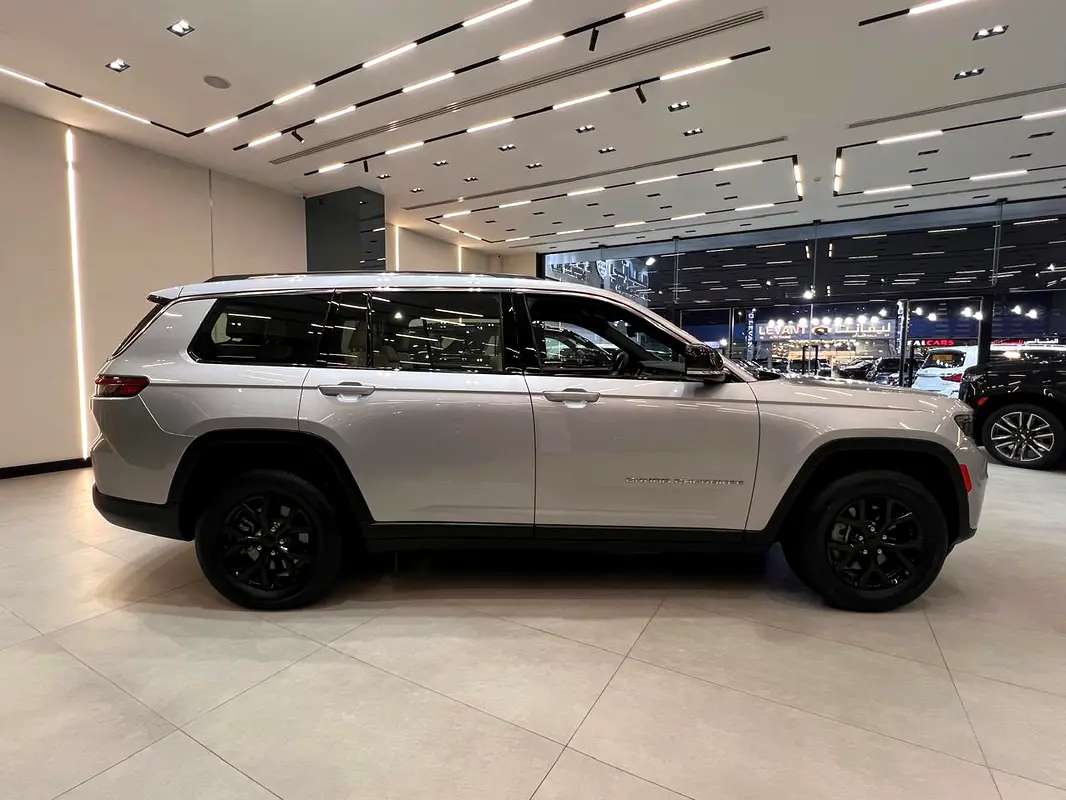 Jeep Grand Cherokee L 2023