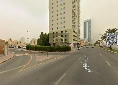 ارض فندقية موقع مميز للبيع فى عجمان موقع الارض / النخيل 2 شارع الكورنيش مباشرة مساحة الارض / 3516 قدم تصريح بناء / ارضى + 6 السعر المطلوب 520
