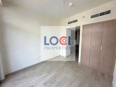 استوديو حديث | شرفة | إطلالات على وسط المدينة والفناء