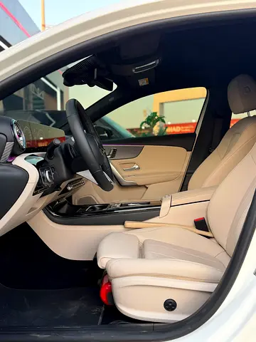 Mercedes-Benz A-Class A 220, миниатюра 14