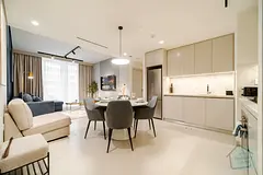 Beach Mansion 2 | Waterfront 1BR Stay