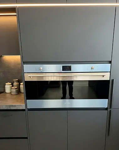 SMEG 90cm Built-In Electric Oven – Premium Italian Design