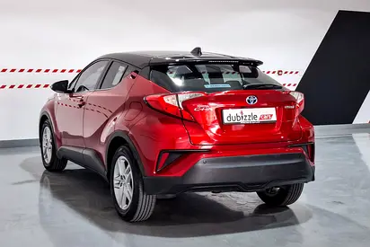 صورة 8 لـ 2023 Toyota C-HR