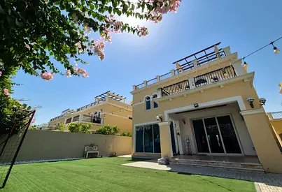 Gorgeous | Large plot | Well maintained