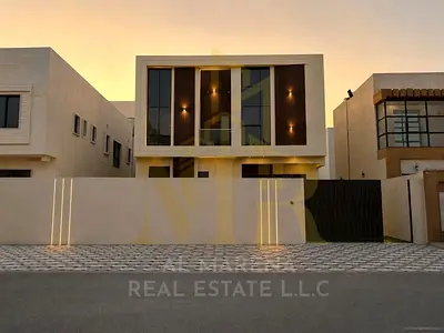 Modern villa with high-end finishes, large setback area in front of the villa, freehold ownership for all nationalities, bank financing available.