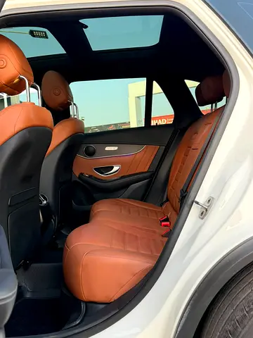 صورة مصغرة 6 لـ 2022 Mercedes-BENZ GLC