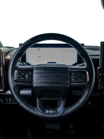 صورة 16 لـ 2024 GMC HUMMER
