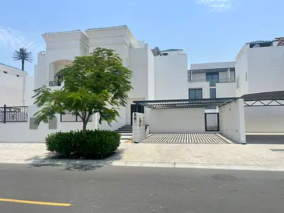 **Luxury 3BR Villa for Annual Rent in Al Hamriyah | Maid’s Room | Huge Rooftop | Central AC | Built-in Wardrobes | Covered Parking**
