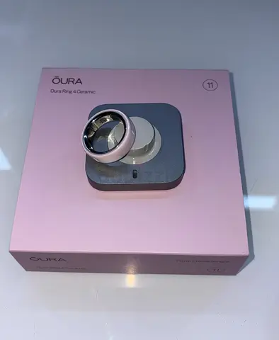 Oura Ring 4 Ceramic