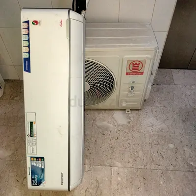 Split Air Conditioner - 1.5 Ton (Indoor + Outdoor units) - Good Condition