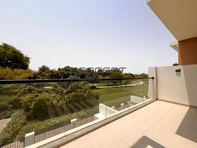 Park View | Single Row Unit | Vacant