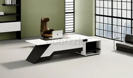 Luxury Manager Desk For Office UAE