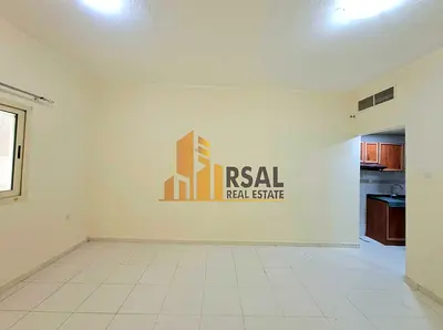 Big Saze Studio Flat !! Only Family Bulding !! Near Safri mall