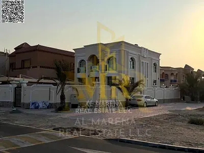 فيلا زواية شارعين مساحة 5000 قدم بسعر شامل الكهرباء و الماء و المكييفات تعتبر هذه الفيلا فرصة استثنائية للعيش في واحدة من أرقى المناطق في عجمان، حيث ت