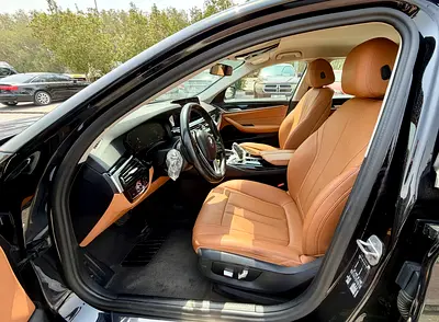 2023 BMW 5-SERIES — миниатюра 9