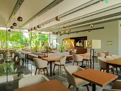 Modern Luxury Estate | Thriving Family Community | Resale