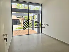 Corner 4 Bedrooms Townhouse with Majlis for sale in Azalea/ Masar