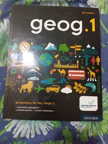 Textbook Oxford international students book geography 1