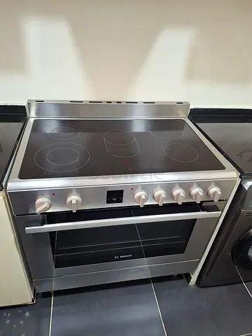 Bosch electric ceramic cooker 90cm