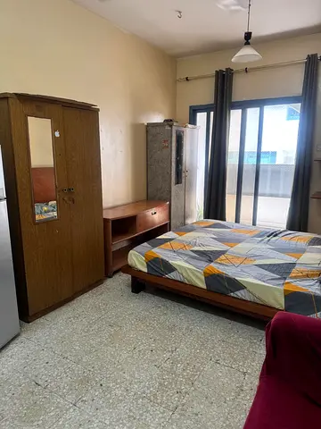ROLLA STREET-FAMILY ROOM FOR RENT