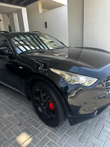 Infiniti FX35 2010 Standard GCC Specs
