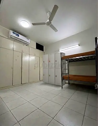 Male Bunker bed space 1 Bhk  near Burjuman metro for  Kerala people