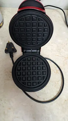 Waffle maker