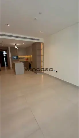 PRIVATE POOL | PRIME LOCATION | UNFURNISHED