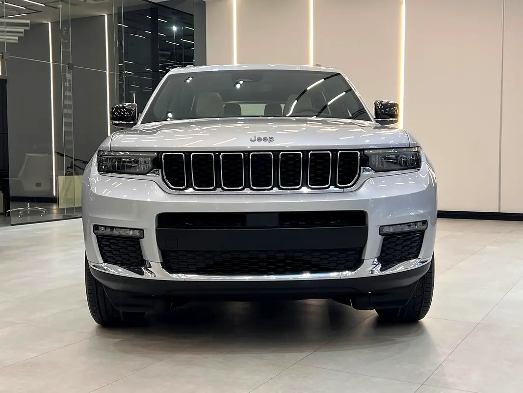 Jeep Grand Cherokee L 2023