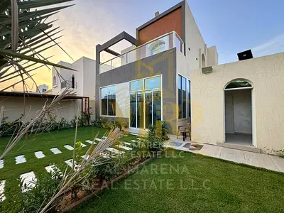 بالمويهات ١ فيلا زاوية شارعين علي مساحة 5700 قدم مربع مجلس وصاله ملحق خارجي منفصل 5 غرف السعر شامل كهرباء ومياه ومكيفات