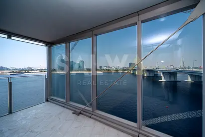 Luxury 2 Bedroom Apartment | Stunning Creek Views | D1 Tower