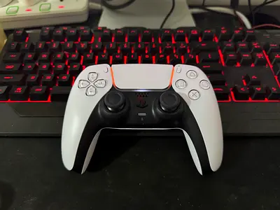 PS5 DualSense Controller