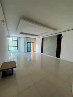 Apartment for annual rent: 3 bedrooms, living room, 3 bathrooms, and maid's room – Al Rashidiya |
