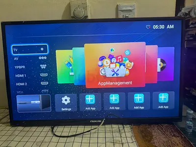 Nikai LED Smart TV with Multiple Connectivity Options