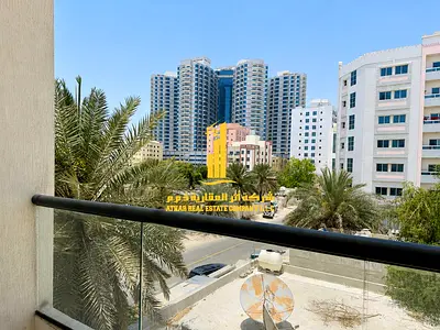 لراغبي الفخامة والتميز شقة فاخرة للايجار الشهري غرفة وصالة باطلالة مفتوحة مفروشة بالكامل باثاث راق جدا مع مطبخ مجهز بالكامل بأحدث الاجهزة ✨