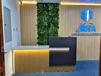 Glass partion furniture