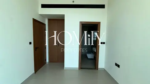 PRESTIGIOUS LOCATION | VACANT | SMART HOME