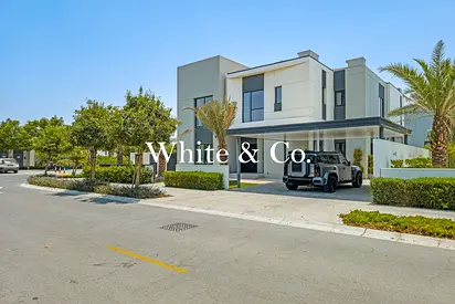Private Pool | Available Aug | Corner Plot