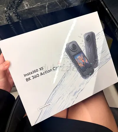 Insta 360 X5 Essential bundle