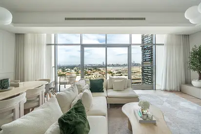 Fully Furnished | Near Dubai Mall | 2BR+Maid