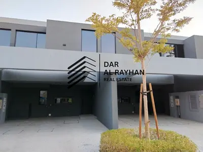Distress Deal | Below Total Acquisition Cost | 2-Bedroom Townhouse | Saro, Masaar | Save Over AED 134,000