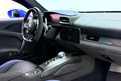 صورة 9 لـ 2022 Maserati MC20