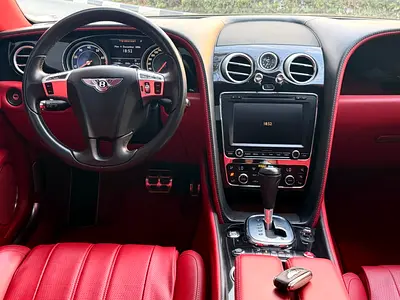 2014 Bentley FLYING SPUR — миниатюра 10