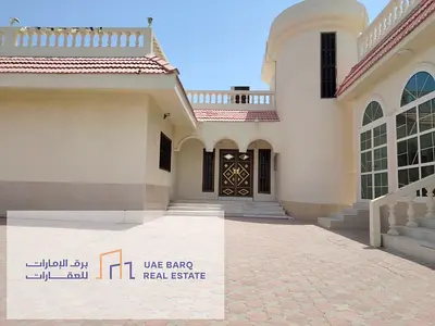 فيلا عائلية مميزة للإيجار في الطلاع | للمواطنين