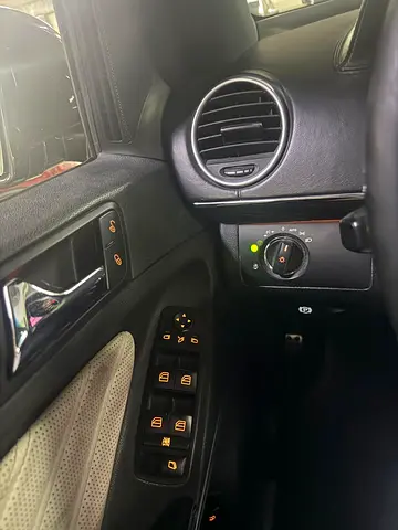 2012 Mercedes-BENZ GL 缩略图 7