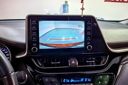 صورة 13 لـ 2023 Toyota C-HR