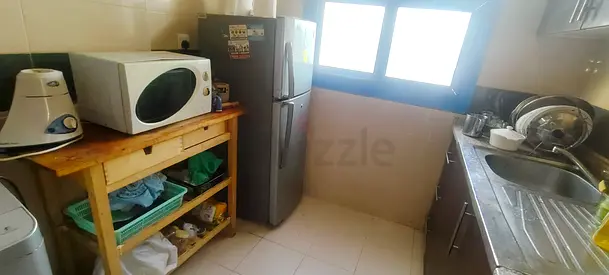 Non-drinking and Non-smoking Keralite male exe bachelor bedspace available from august @ old Muweil